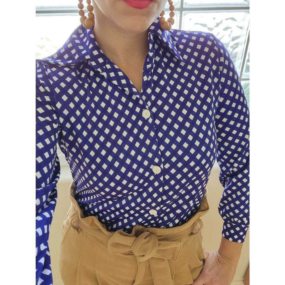 Dee Weese Designs S 70s vintage retro blue white pointed collar button up long s